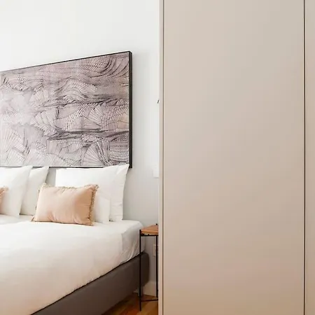 With Stunning Views In Alfama Apartment